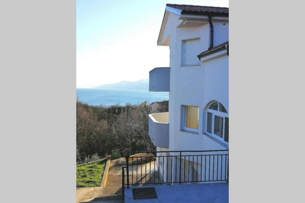 Apartment The View Costabella No.2 Rijeka Exterior foto